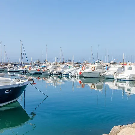 A&n Seaport Caleta *